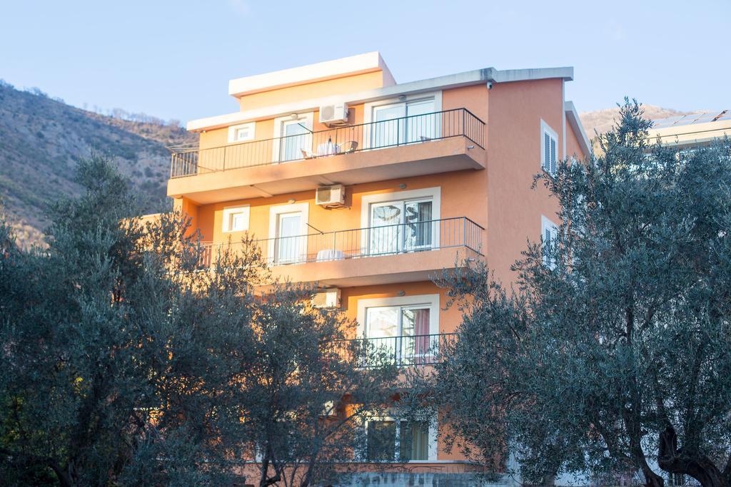 Villa Nadezda Petrovac Exterior photo